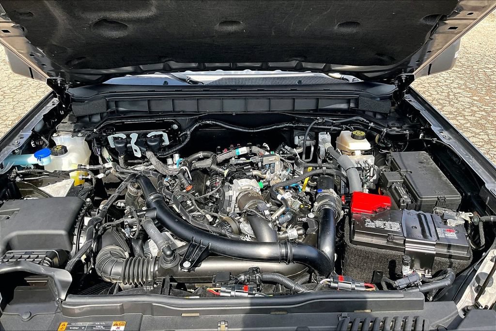 Certified 2024 Ford Bronco Wildtrak AWD/4WD image 10