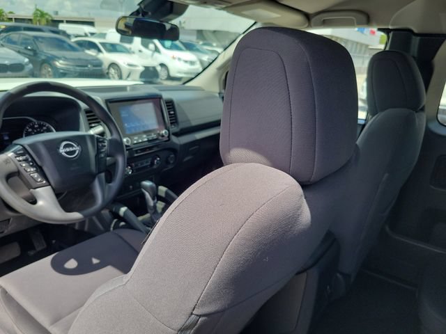 Used 2024 Nissan Frontier S w/ Technology Package RWD image 14
