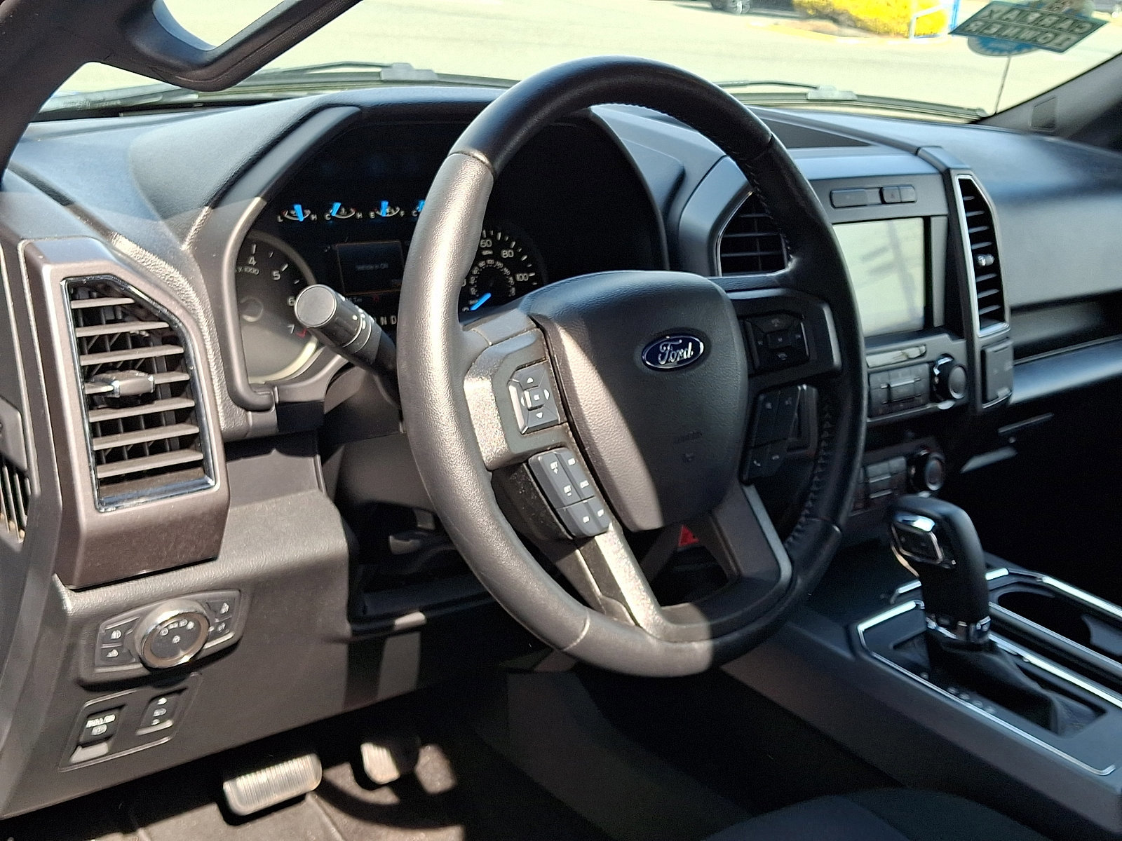 Certified 2020 Ford F150 XLT w/ Equipment Group 302A Luxury image 17