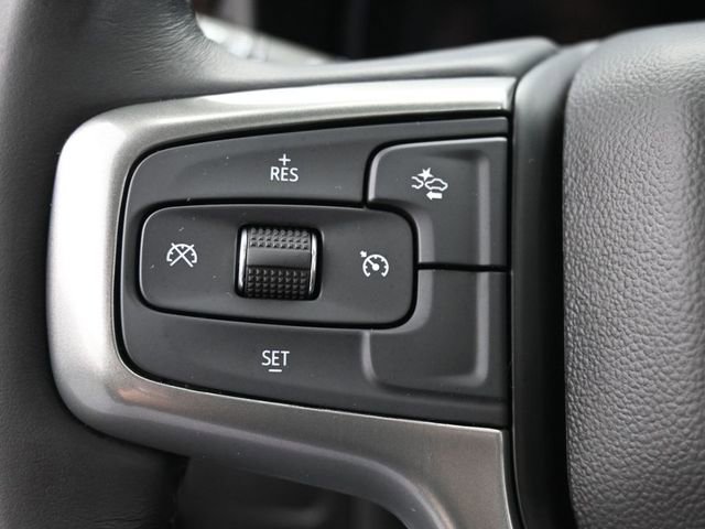 Used 2022 Chevrolet Tahoe Z71 image 16