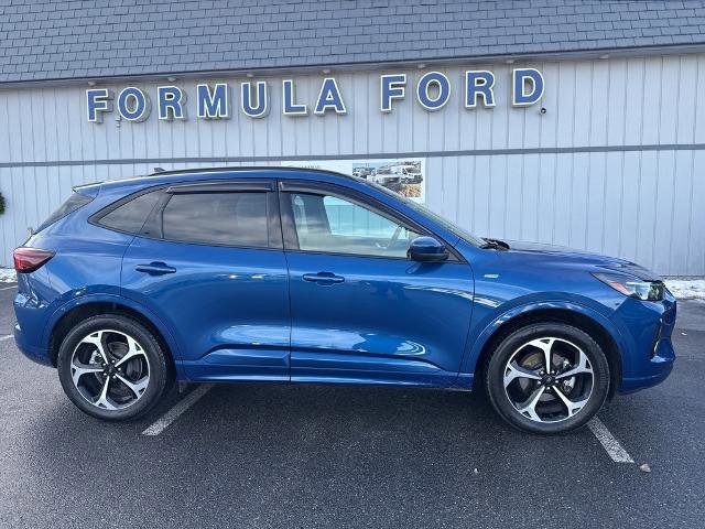 Certified 2023 Ford Escape ST-Line Elite image 6