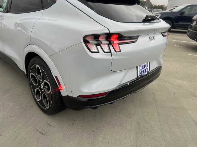 Certified 2022 Ford Mustang Mach-E GT image 4