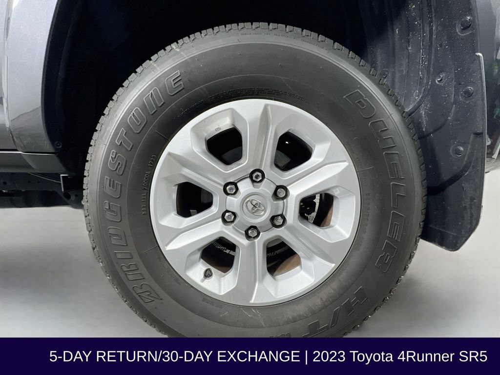 Used 2023 Toyota 4Runner SR5 AWD/4WD image 34