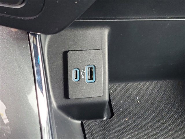 Certified 2022 Ford F150 XLT w/ Equipment Group 302A High image 16