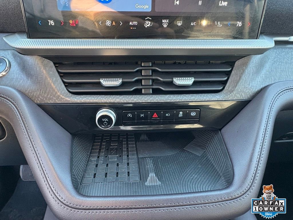 Certified 2025 Ford Explorer Platinum w/ LUX Leather Package AWD/4WD image 19