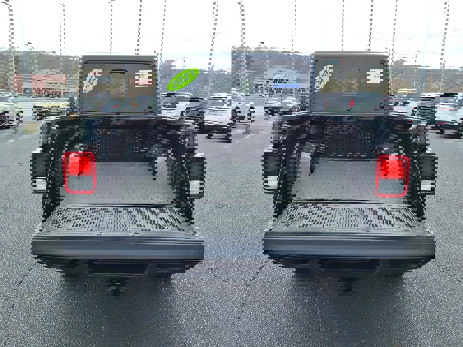 Used 2021 Jeep Gladiator Overland w/ Popular Equipment Package image 10