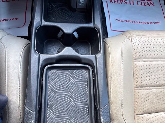 Used 2019 Honda CR-V Touring image 16
