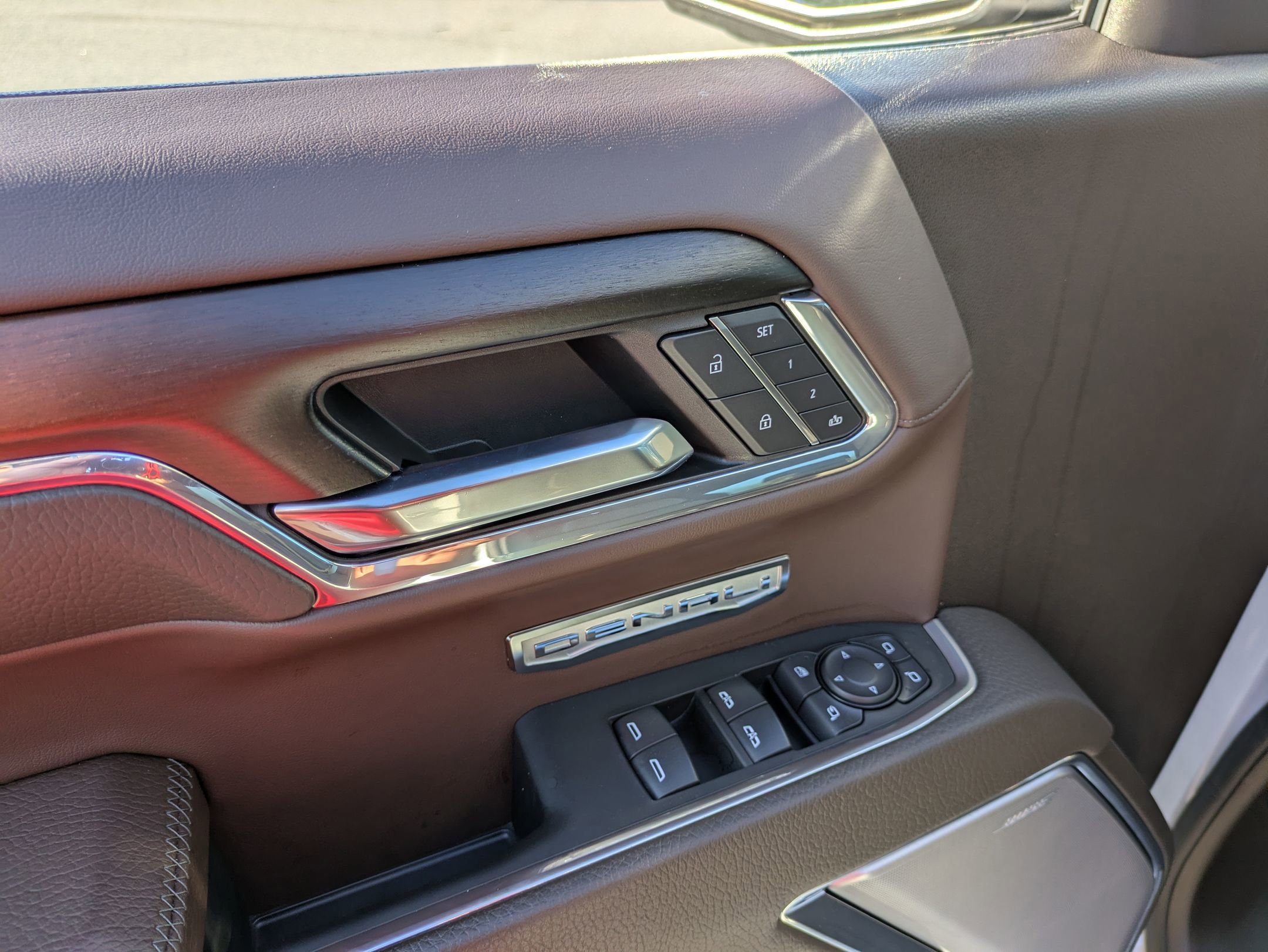 Used 2024 GMC Sierra 1500 Denali image 18