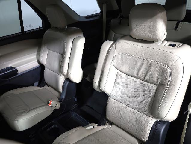 Certified 2020 Ford Explorer Limited w/ Class III Trailer Tow Package image 13