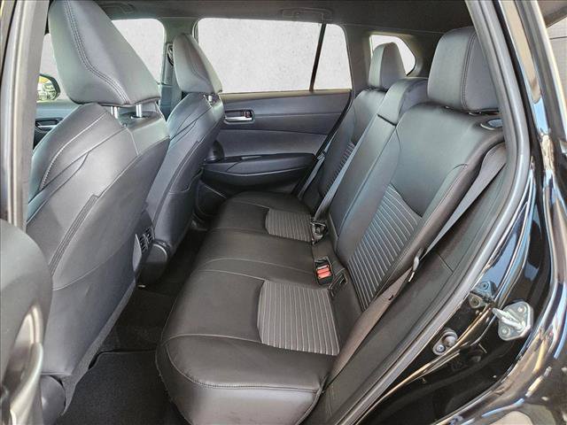 Used 2024 Toyota Corolla Cross AWD Hybrid w/ Convenience Package image 12