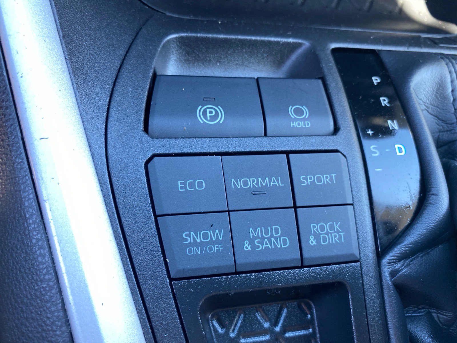 Used 2023 Toyota RAV4 XLE w/ Convenience Package AWD/4WD image 27
