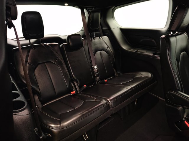 Used 2025 Chrysler Pacifica Select FWD image 29