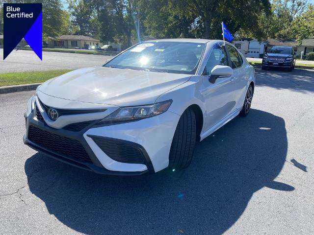 Used 2024 Toyota Camry SE