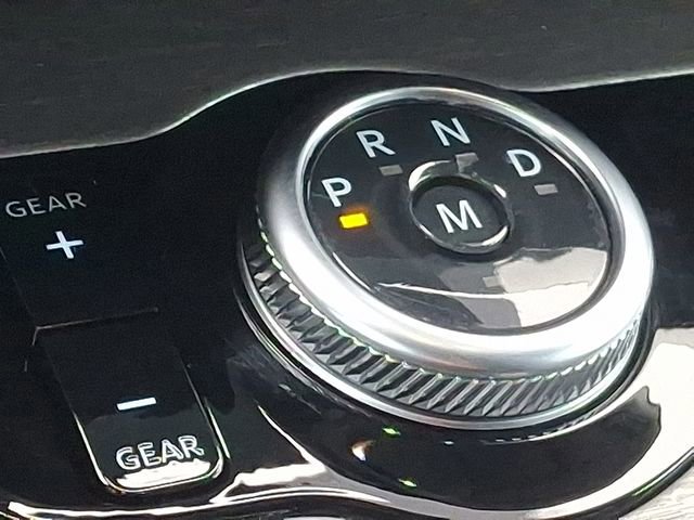 Certified 2025 Ford Expedition Max Platinum image 13