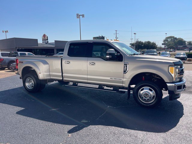 Certified 2017 Ford F350 Lariat w/ Lariat Ultimate Package AWD/4WD image 8