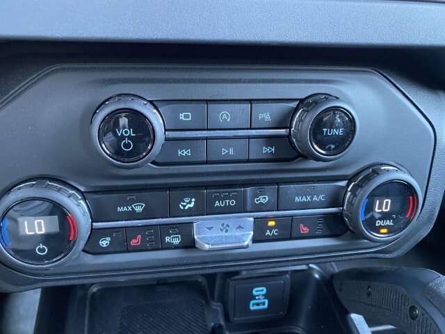 Certified 2025 Ford Bronco Badlands AWD/4WD image 24