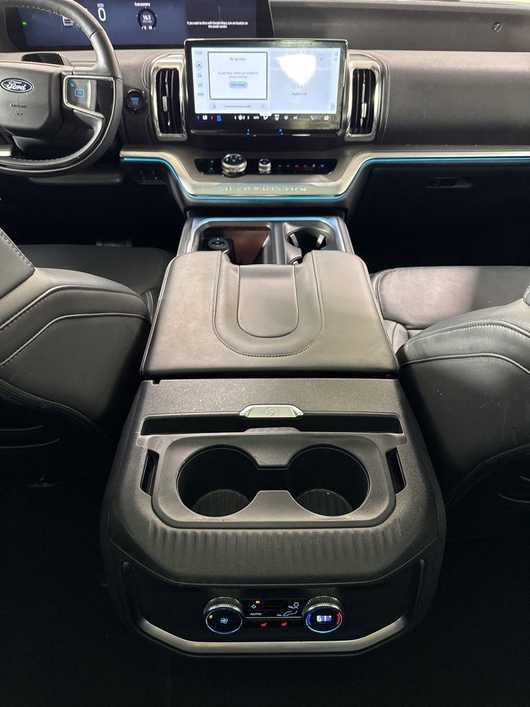 Certified 2025 Ford Expedition Platinum AWD/4WD image 27
