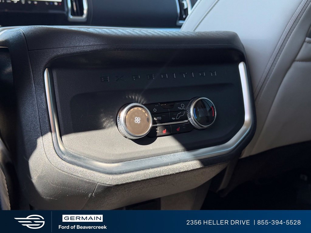 Certified 2025 Ford Expedition Platinum AWD/4WD image 28