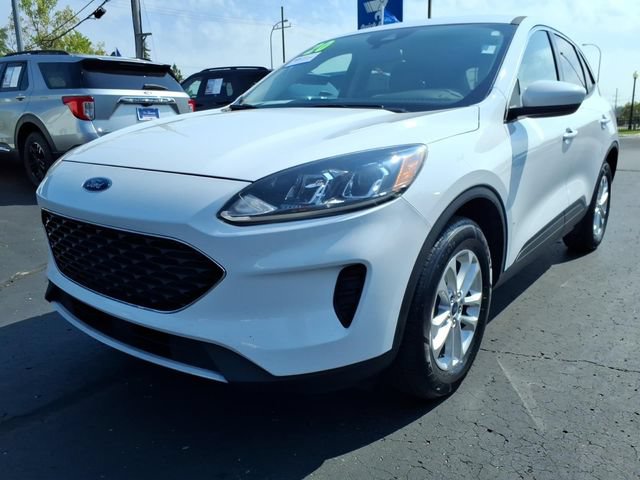 Certified 2020 Ford Escape SE AWD/4WD image 3