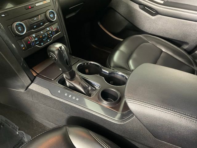 Certified 2019 Ford Explorer XLT w/ Equipment Group 202A image 20