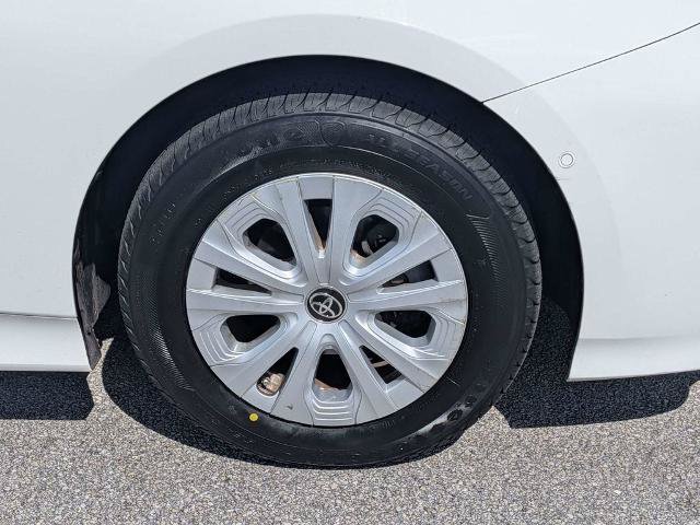 Used 2019 Toyota Prius FWD image 10