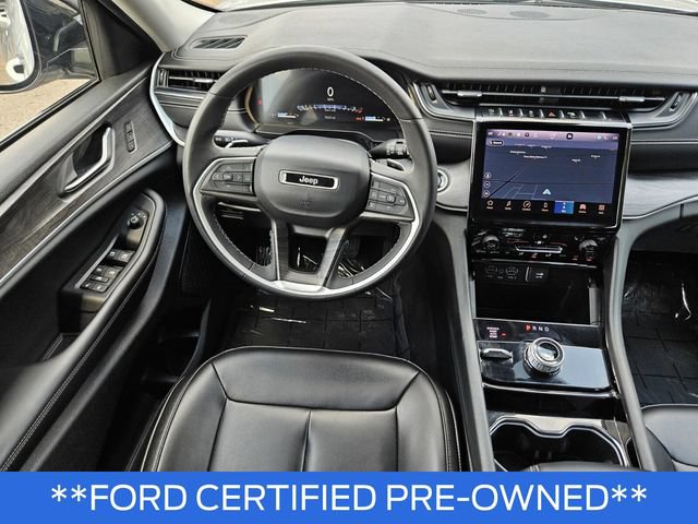 Used 2023 Jeep Grand Cherokee Limited AWD/4WD image 23