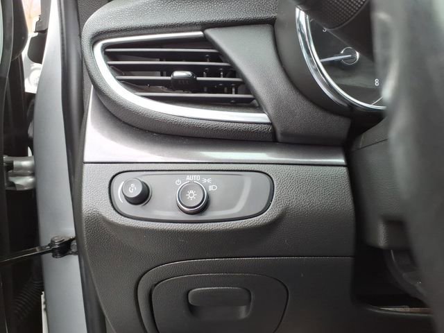 Used 2022 Buick Encore Preferred w/ Safety Package image 23