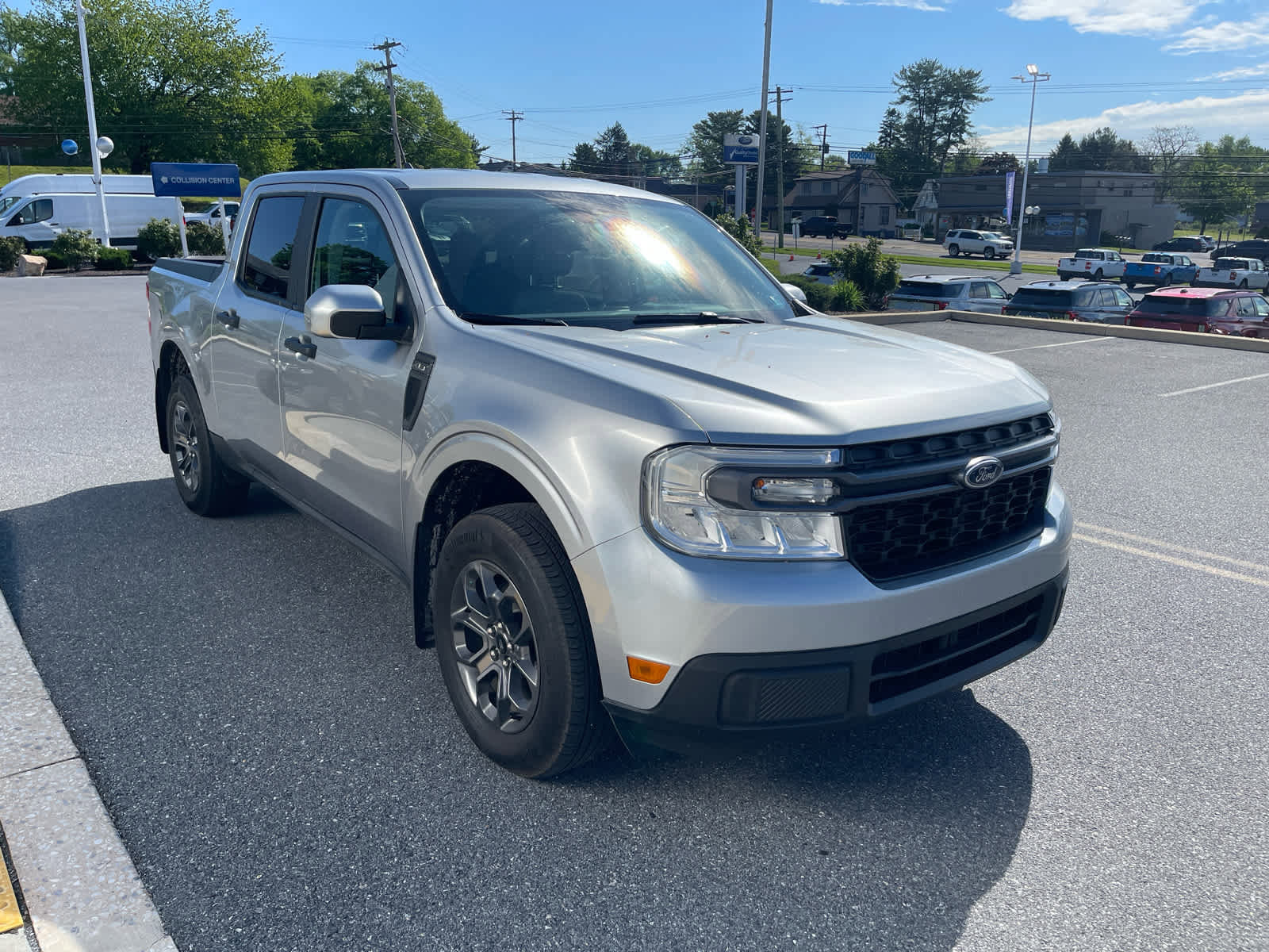 Certified 2023 Ford Maverick XLT w/ XLT Luxury Package FWD image 8
