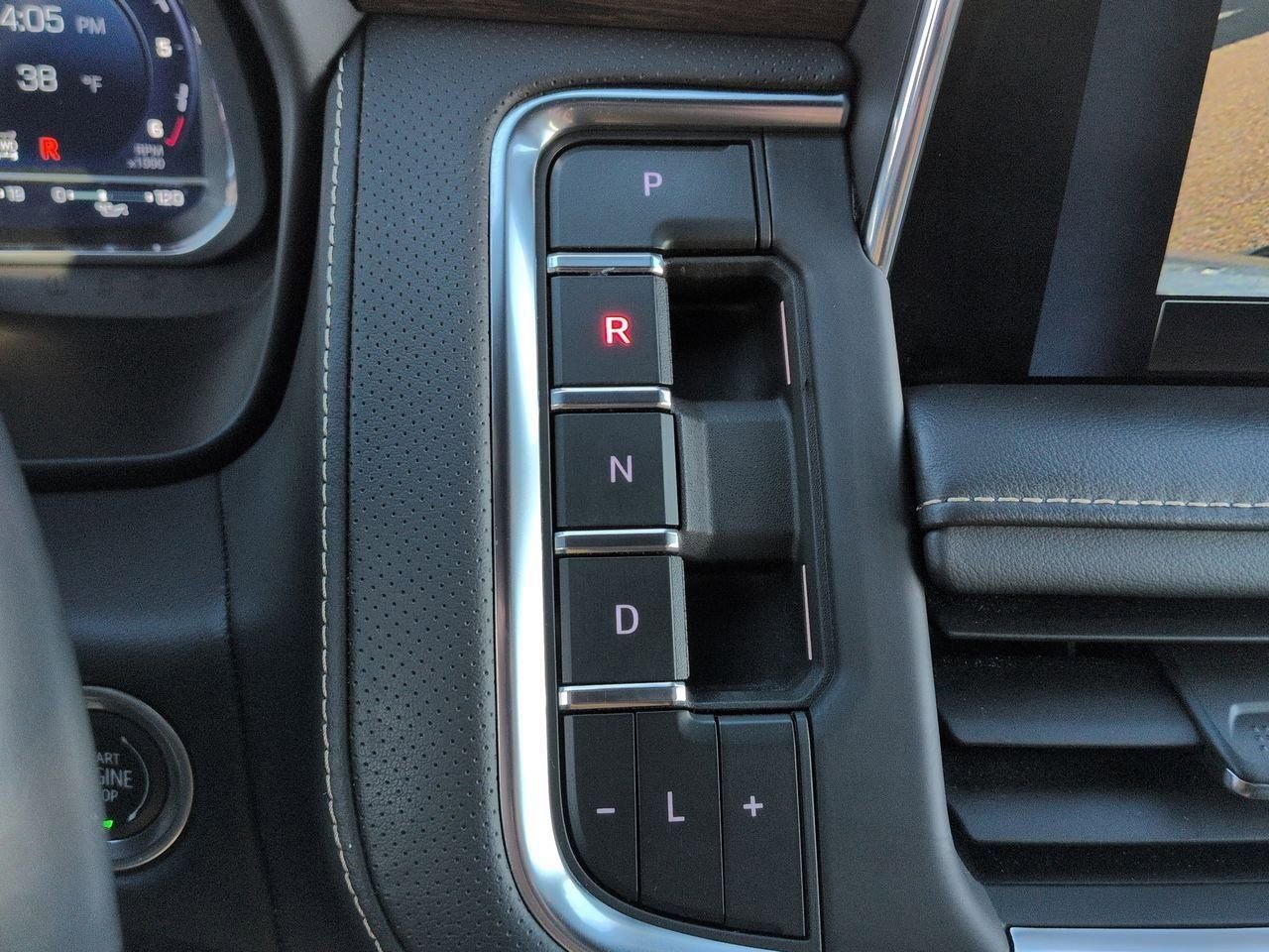 Used 2023 Chevrolet Tahoe Premier image 39