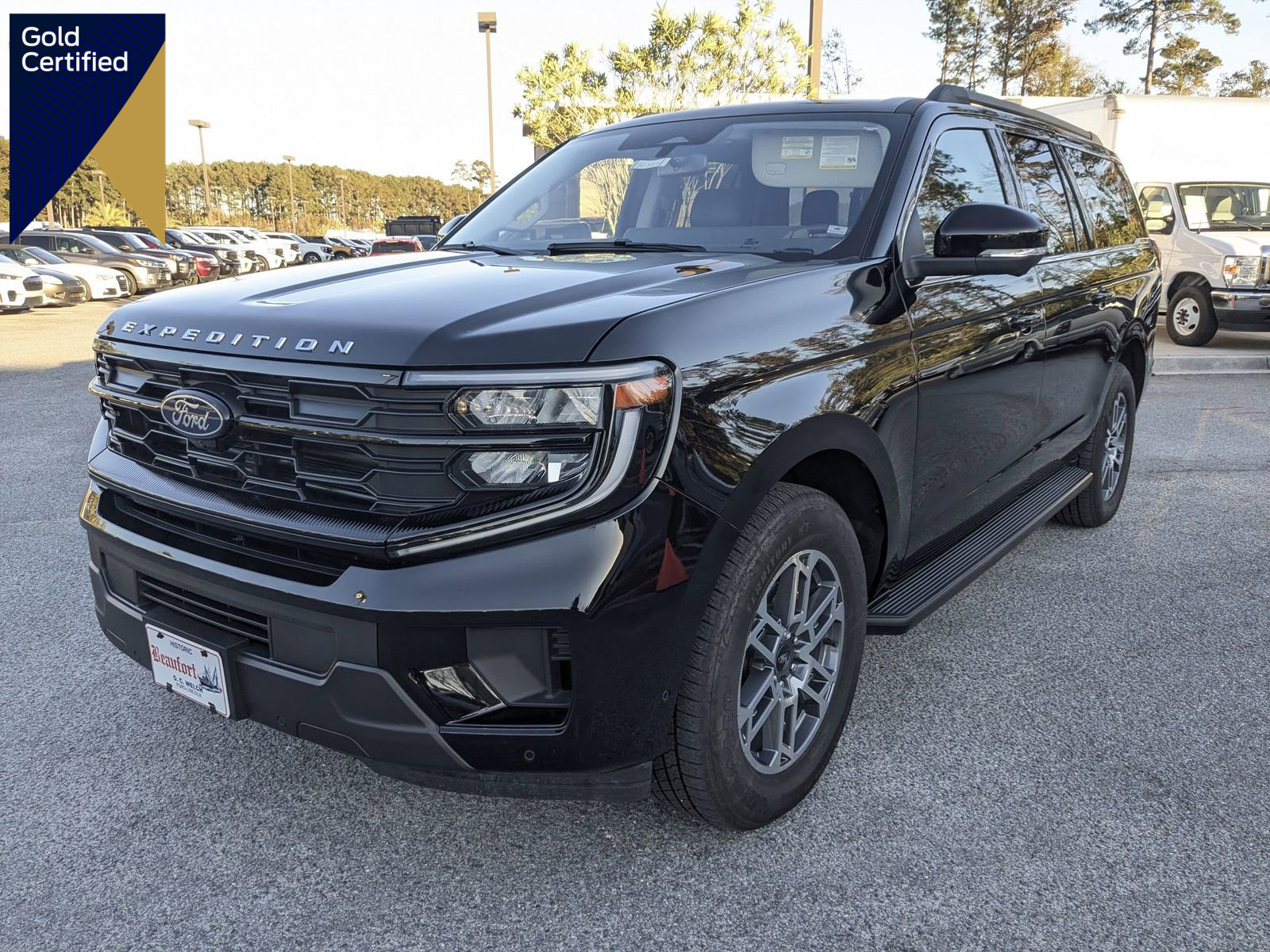 Certified 2025 Ford Expedition Max Active image 1