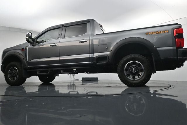 Certified 2024 Ford F250 Platinum w/ Tremor Off-Road Package AWD/4WD image 34