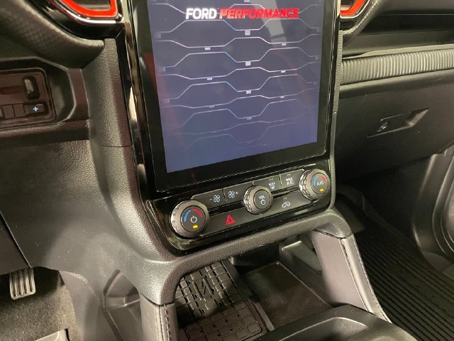 Certified 2024 Ford Ranger Raptor AWD/4WD image 8