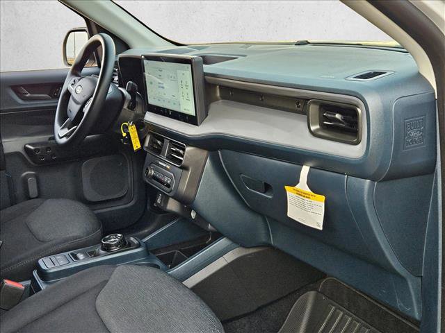 Certified 2025 Ford Maverick XL w/ Equipment Group 102A image 19