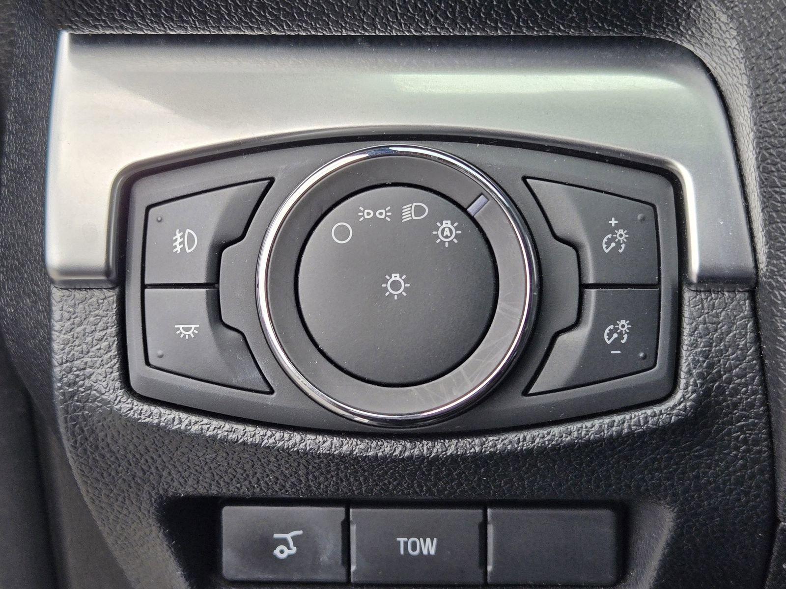 Certified 2019 Ford Explorer Sport w/ Equipment Group 401A AWD/4WD image 20