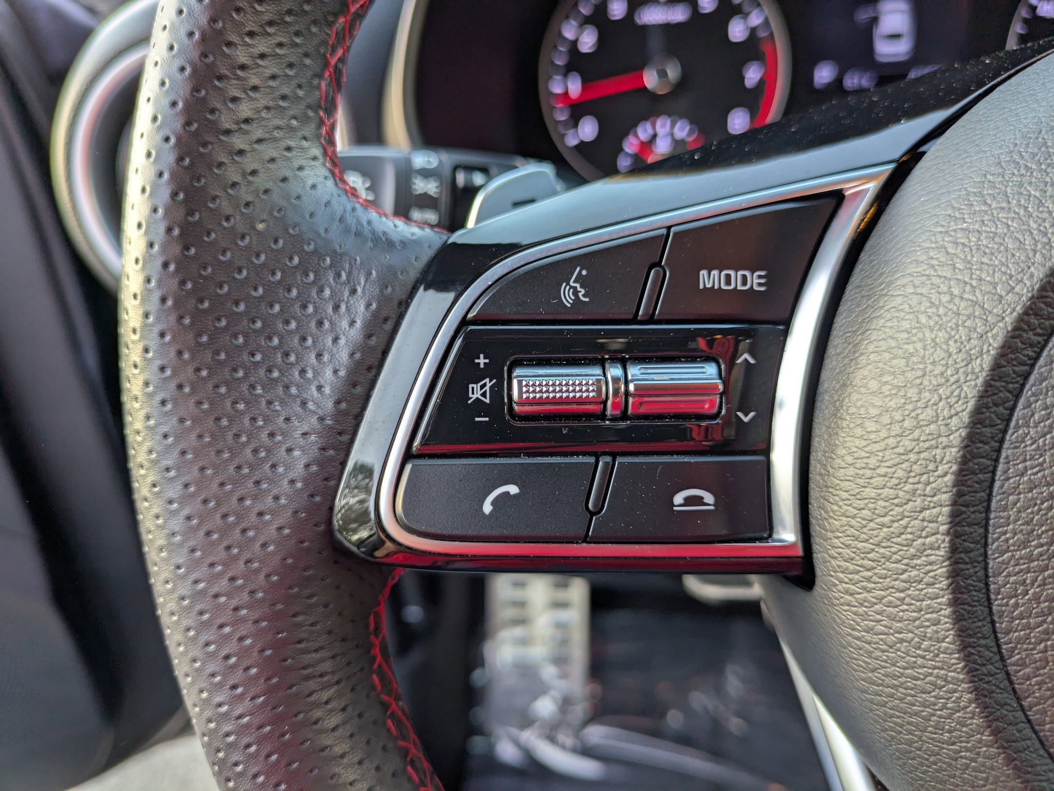 Used 2020 Kia Forte GT image 17