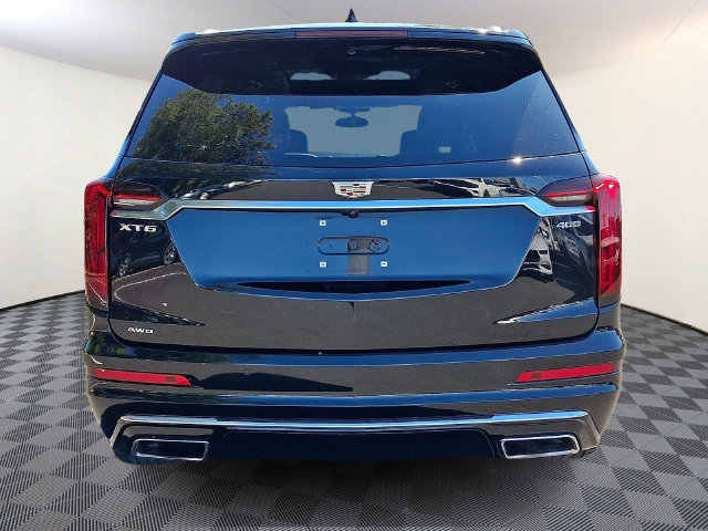 Used 2021 Cadillac XT6 Premium Luxury w/ LPO, Floor Liner Package AWD/4WD image 6