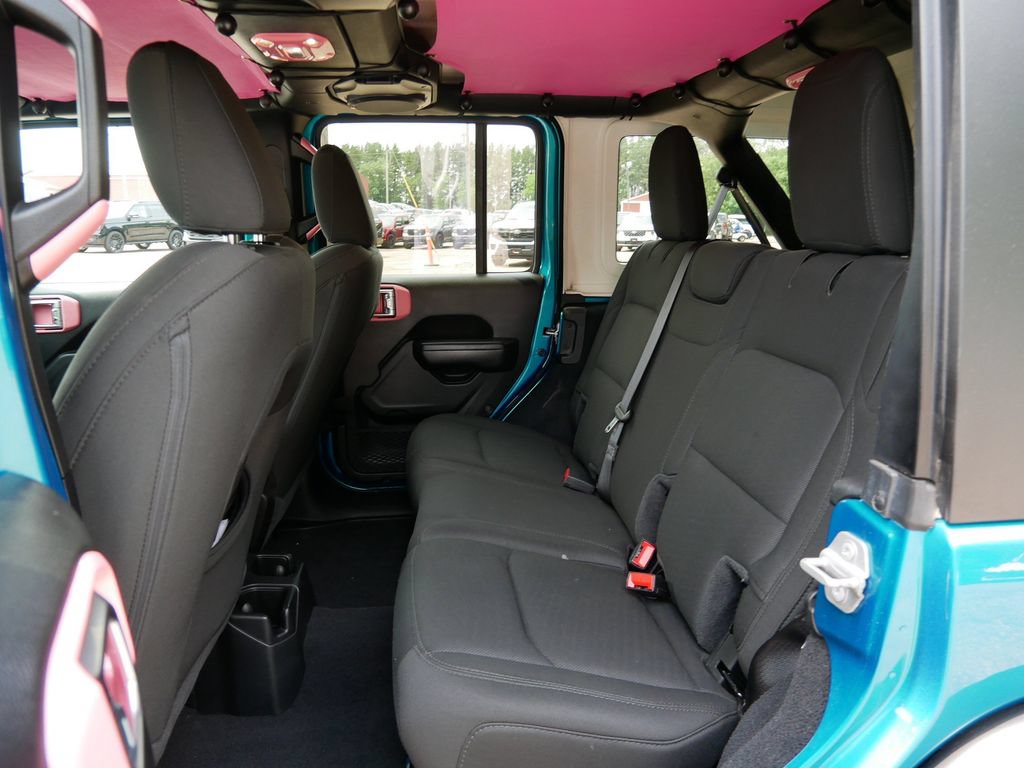 Used 2020 Jeep Wrangler Unlimited Sport AWD/4WD image 11
