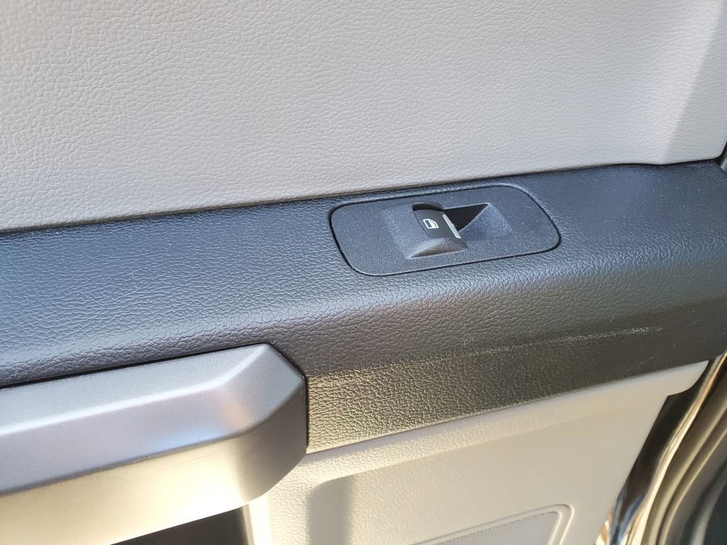 Certified 2018 Ford F150 XLT w/ Equipment Group 302A Luxury image 12