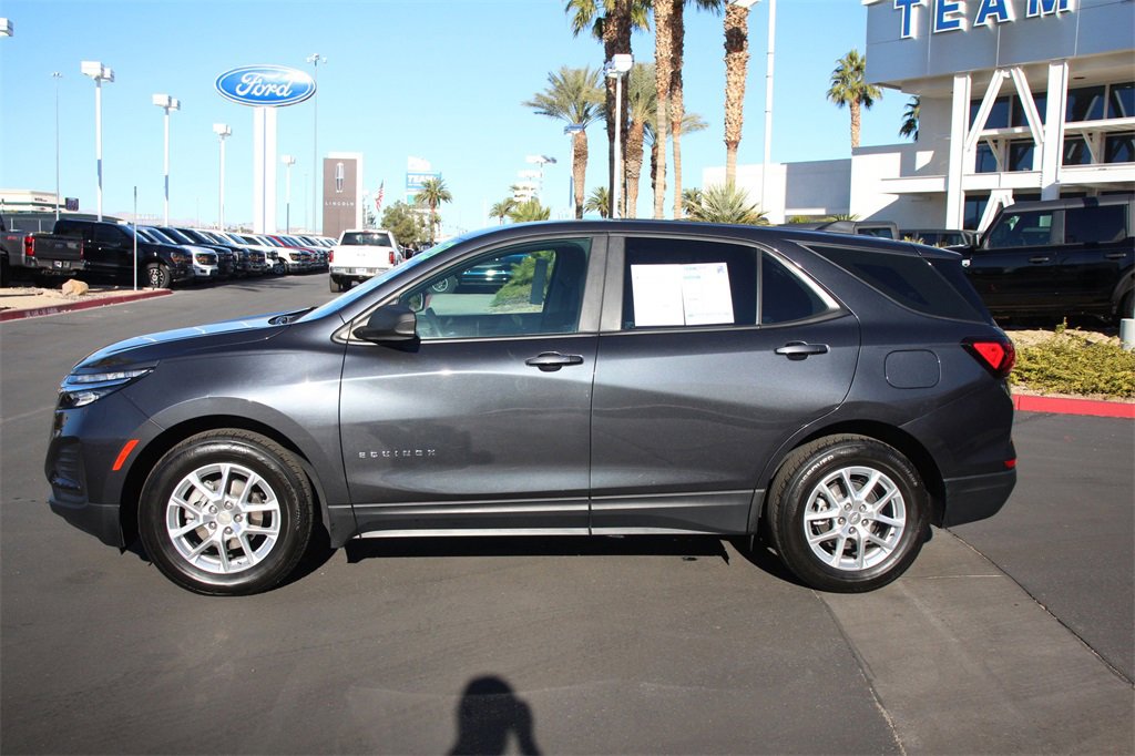 Used 2022 Chevrolet Equinox LS image 4
