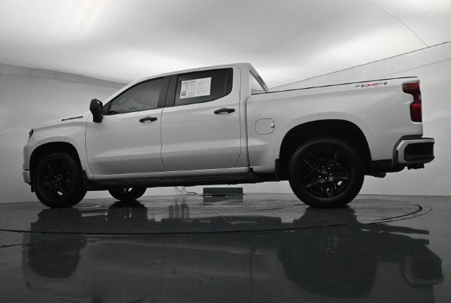 Used 2025 Chevrolet Silverado 1500 Custom w/ Turbomax Blackout Package AWD/4WD image 34