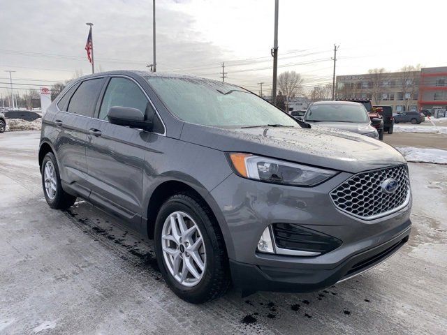 Certified 2023 Ford Edge SEL w/ Convenience Package