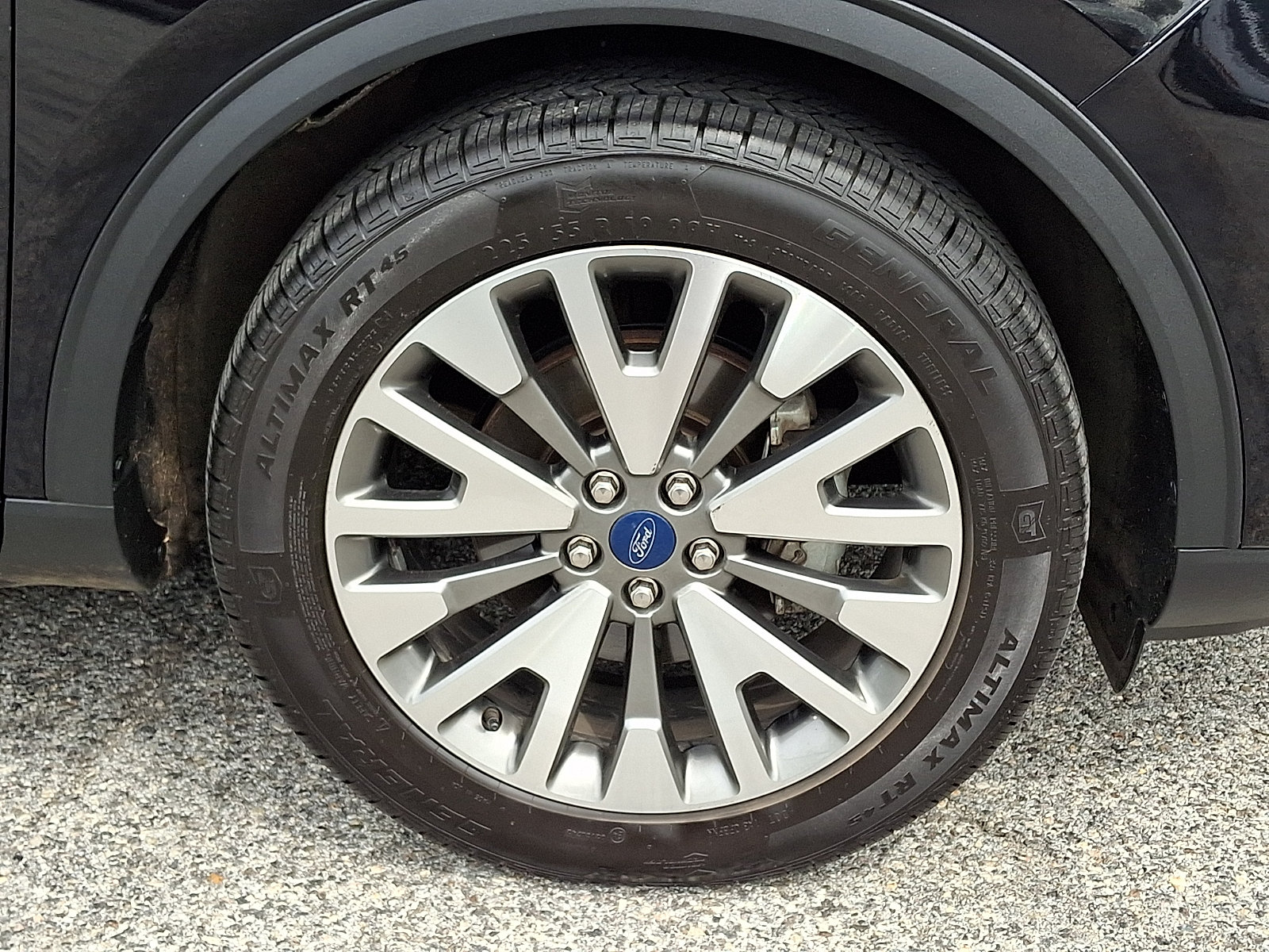 Certified 2022 Ford Escape Titanium AWD/4WD image 11