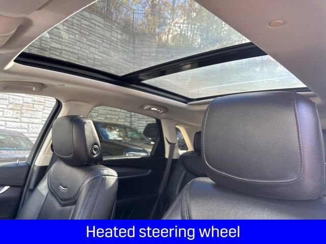 Used 2018 Cadillac XT5 Luxury w/ Driver Awareness Package image 32