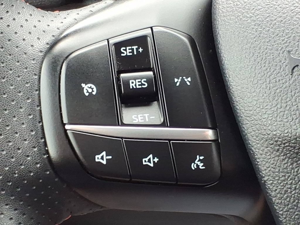 Certified 2023 Ford Escape ST-Line AWD/4WD image 22