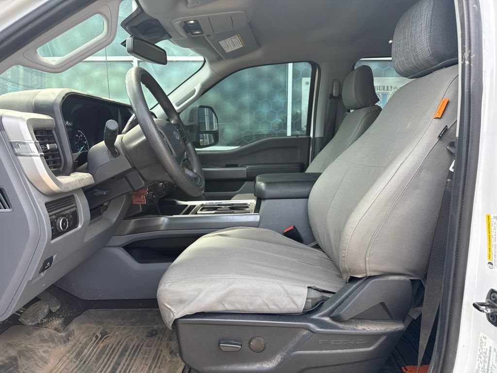 Certified 2023 Ford F350 XLT AWD/4WD image 9