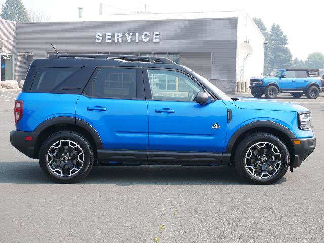 Certified 2025 Ford Bronco Sport Outer Banks w/ Outer Banks Tech Package+ AWD/4WD image 6