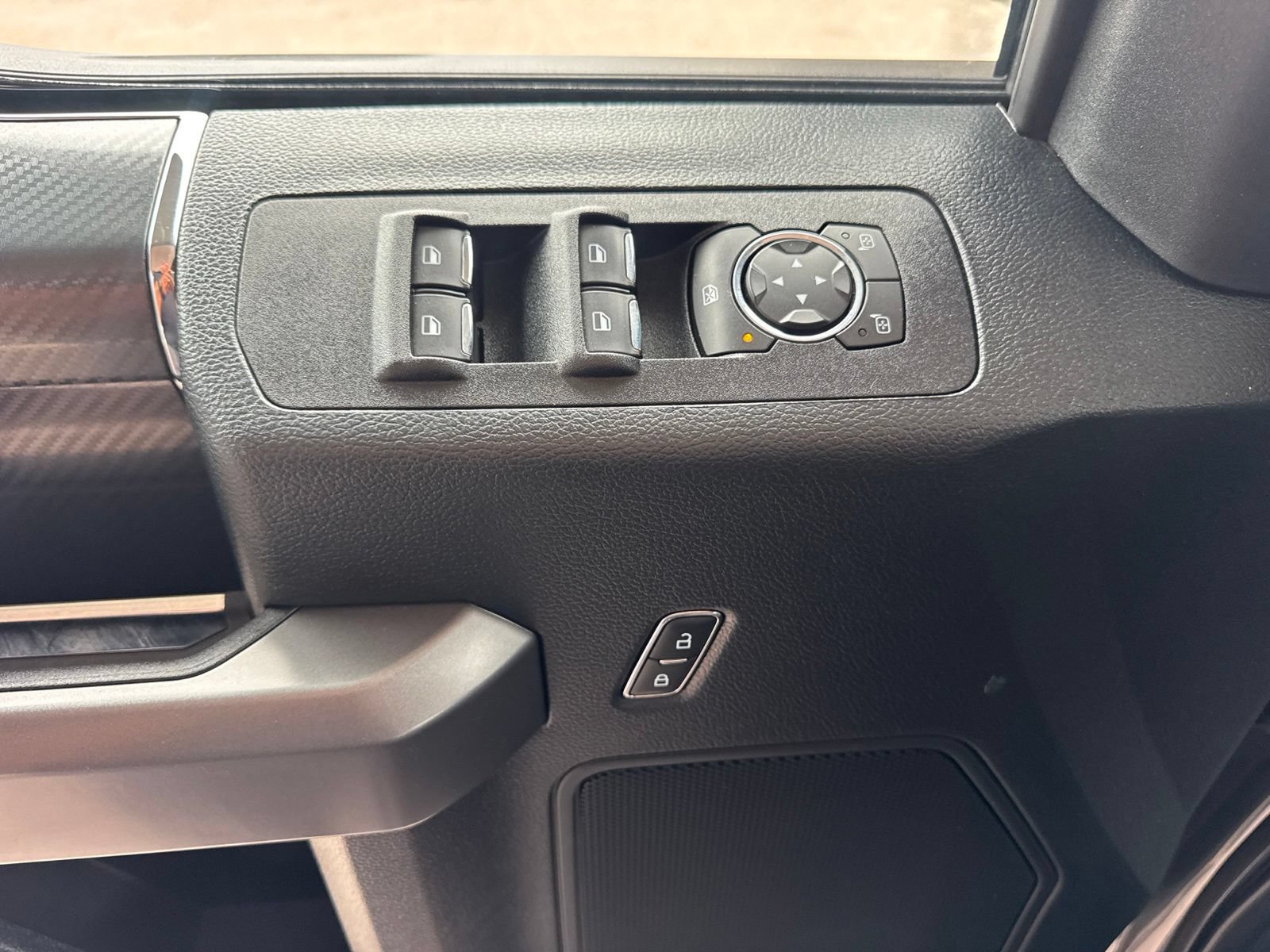 Certified 2019 Ford F150 XLT w/ Equipment Group 302A Luxury AWD/4WD image 27