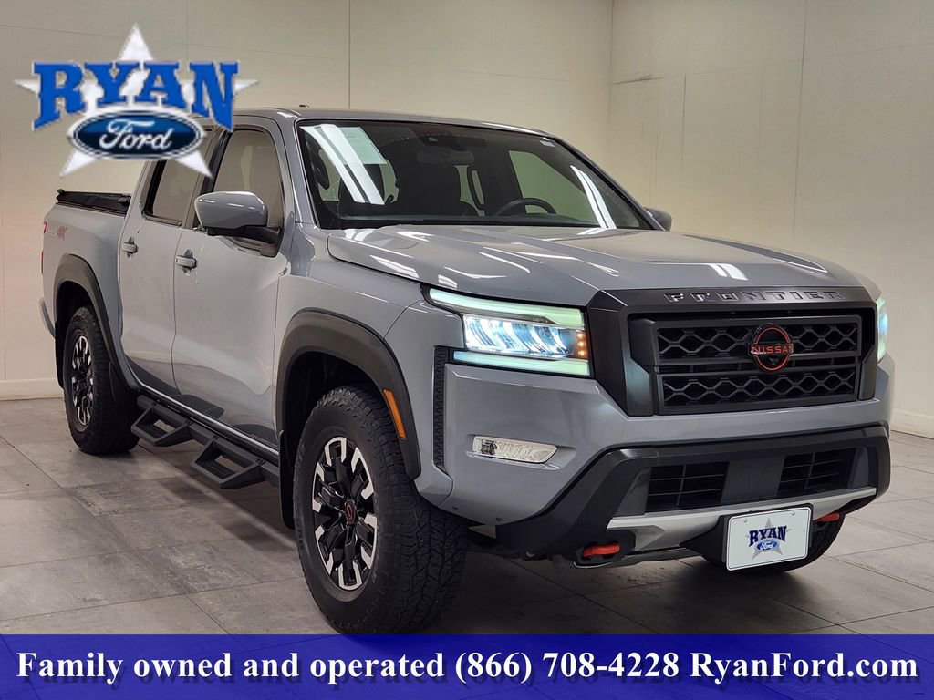 Used 2022 Nissan Frontier PRO-4X image 4