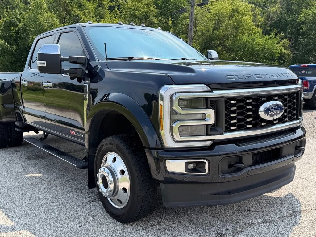 Certified 2025 Ford F450 Platinum w/ Platinum Plus Package AWD/4WD image 12