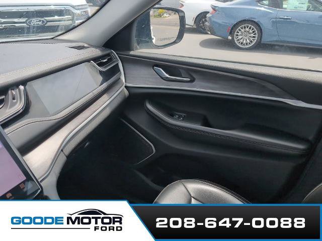 Used 2024 Jeep Grand Cherokee Limited 4xe AWD/4WD image 10